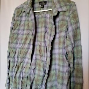 Womens Plaid Flannel shirt